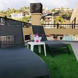 https://estudio-con-amplia-terraza-en-puerto-de-la-cruz.tenerifehoteles.net